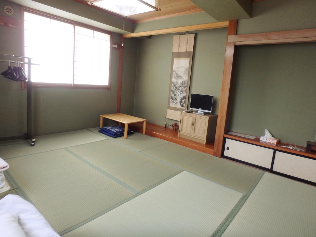 Hotel Azuma No Yu Nagano Esterno foto