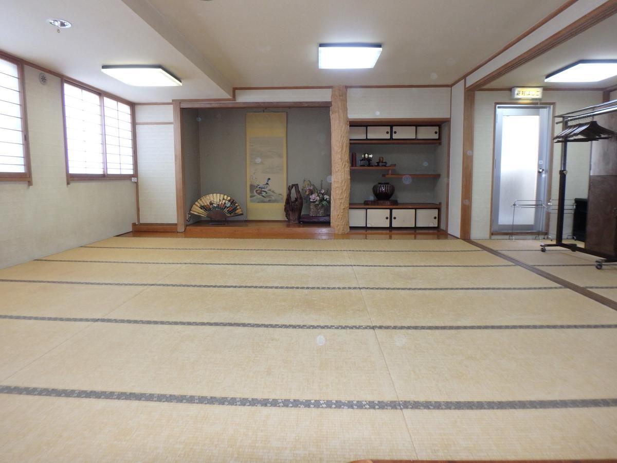 Hotel Azuma No Yu Nagano Esterno foto